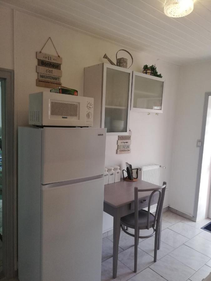 Le Gite Des Megalithes Le Bernard Exterior foto